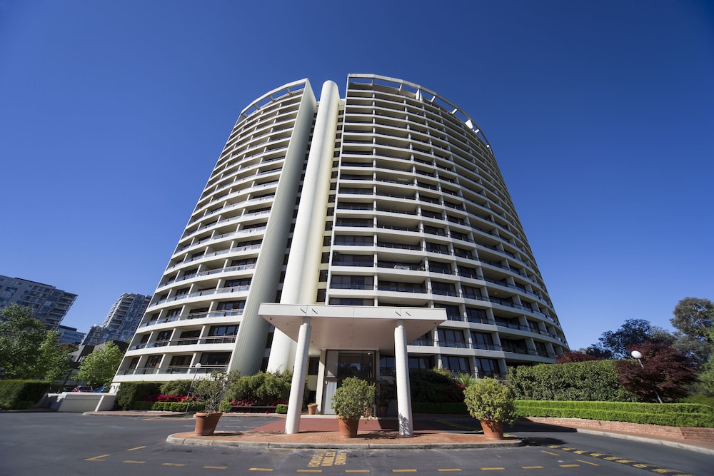 BreakFree Capital Tower Canberra 34/45