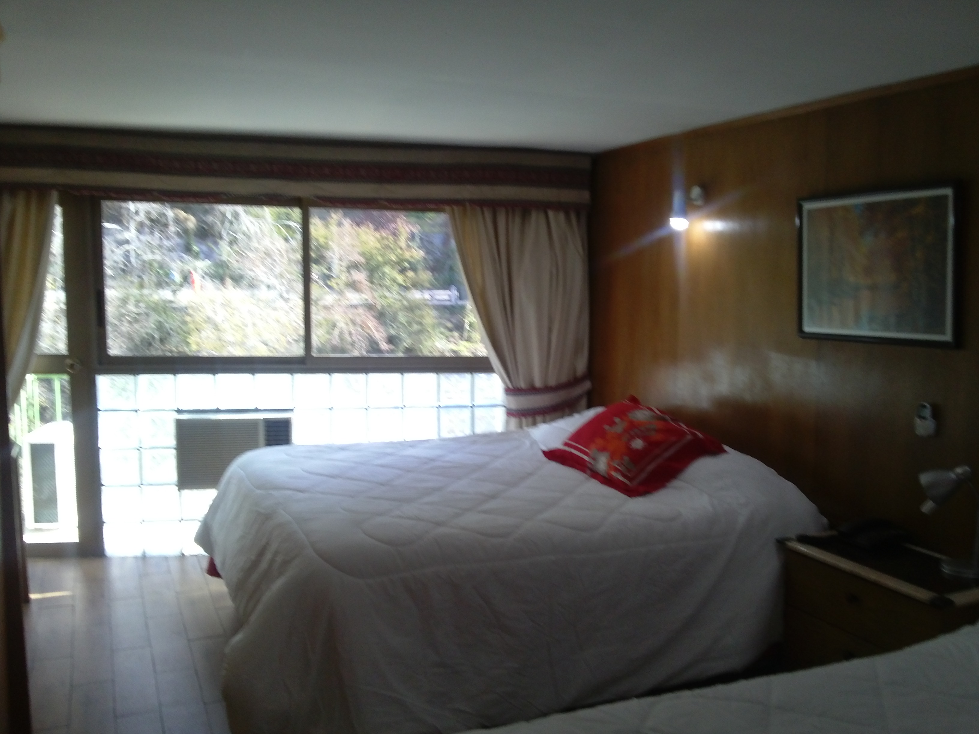 Windsor Suites Hotel 9/22