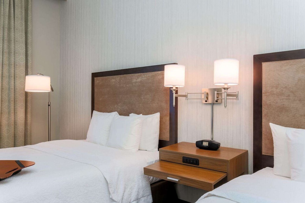 Hampton Inn Memphis Southwind 12/43