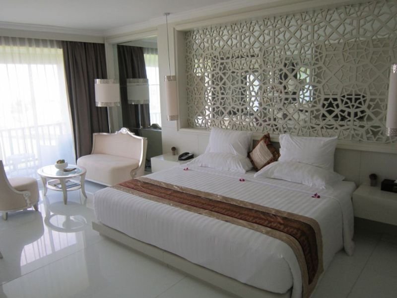 Ululani Bali 10/34