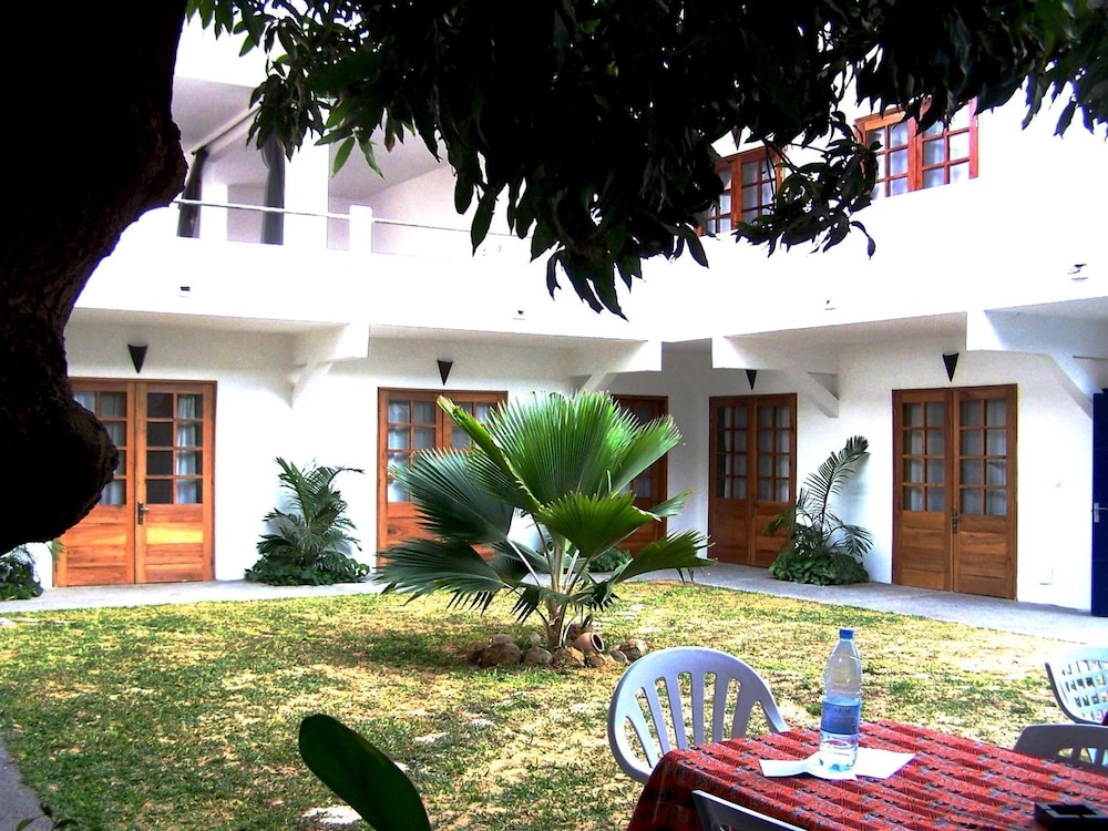 Casa Mara Guest House 65/67