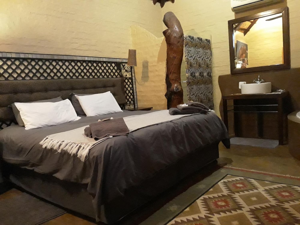 African Silhouette Guesthouse 28/62