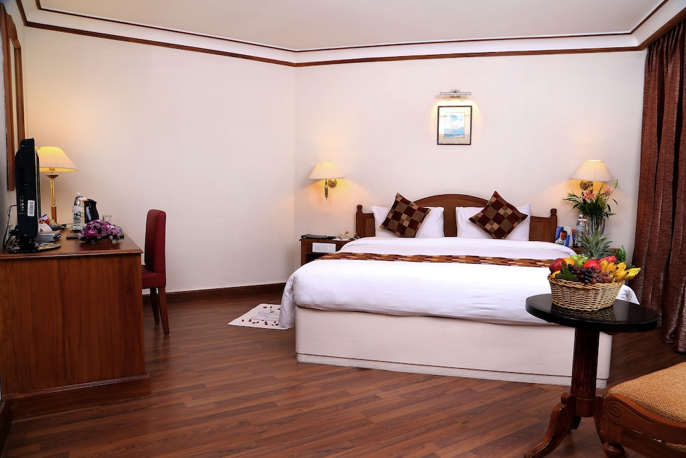 Gokulam Park Inn 14/57