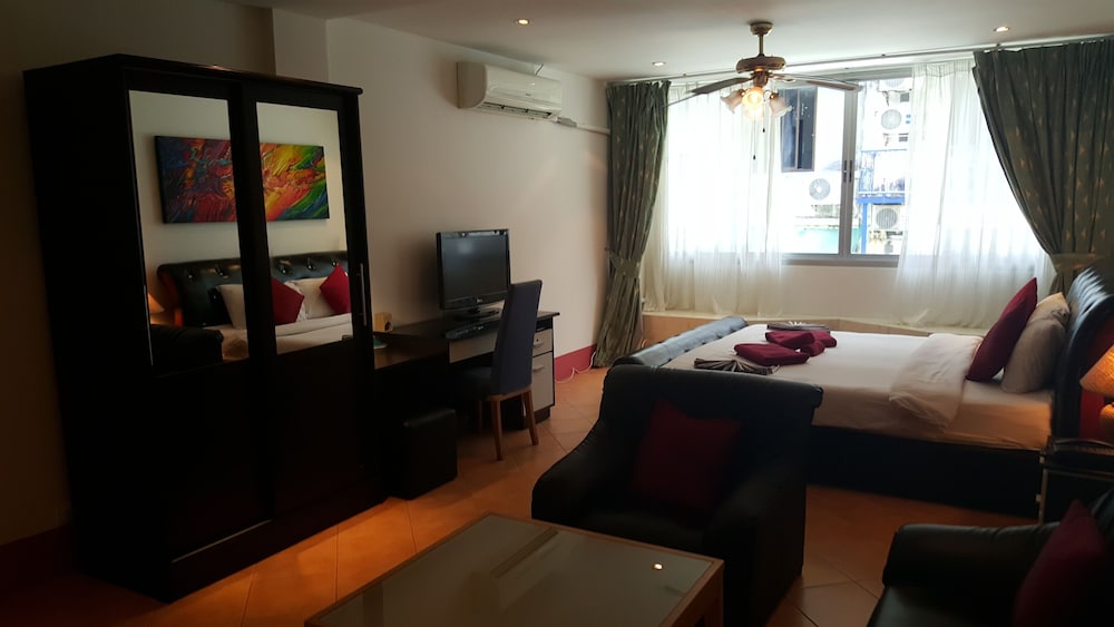 Aquarius Gay Guesthouse & Sauna 48/59