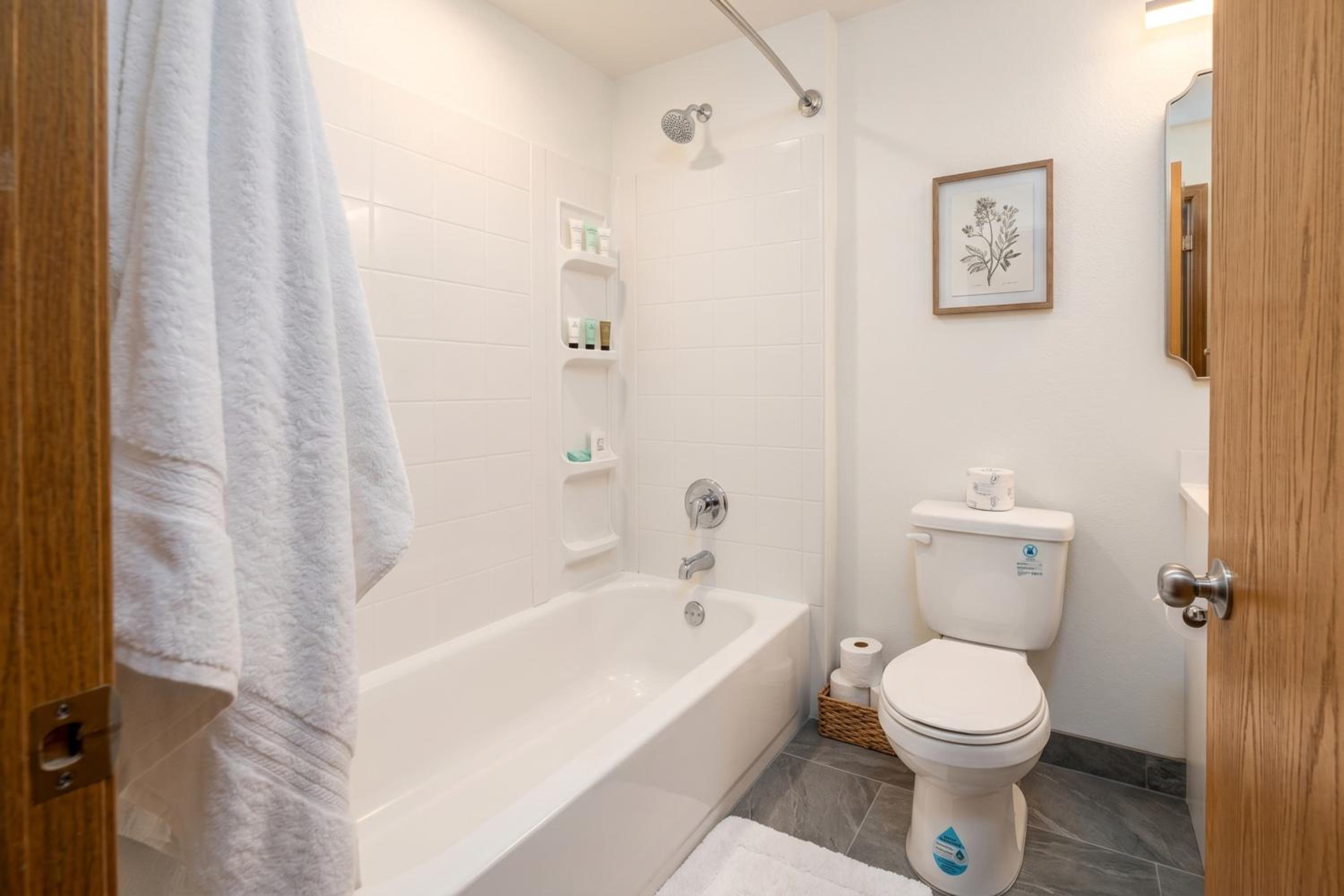 غرفة بسرير كوين، WAFIFE GuestHouse Fife 6/10