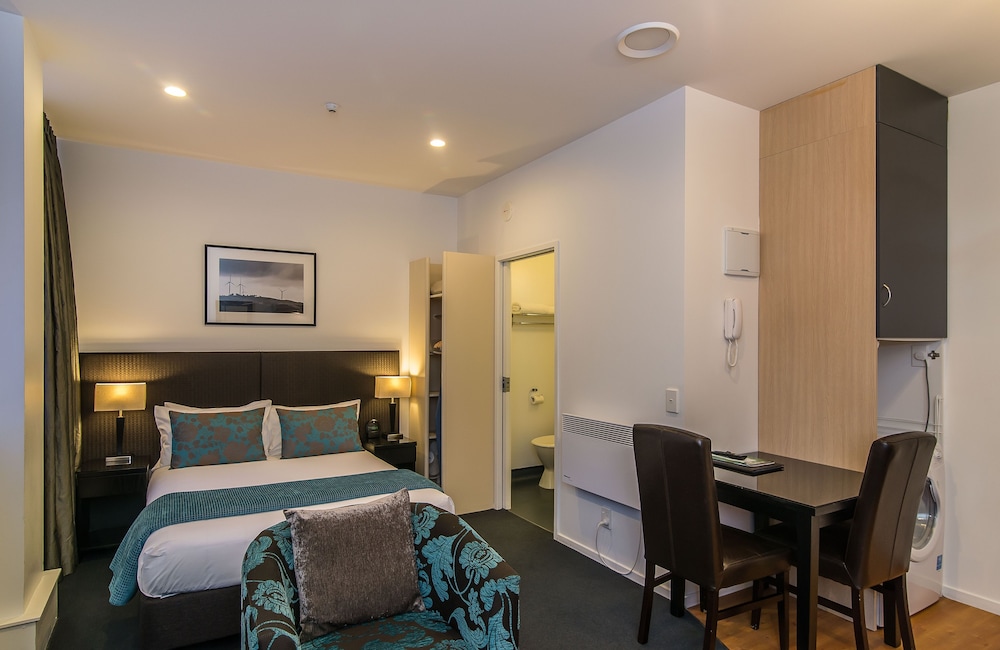 Gilmer Serviced Apartments 7/55