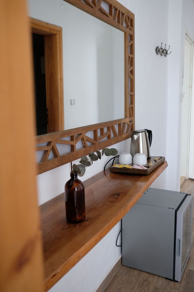 Ceneviz Hotel 30/43