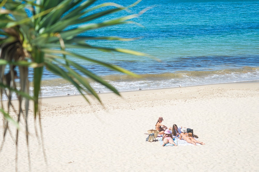 On The Beach Noosa 48/50