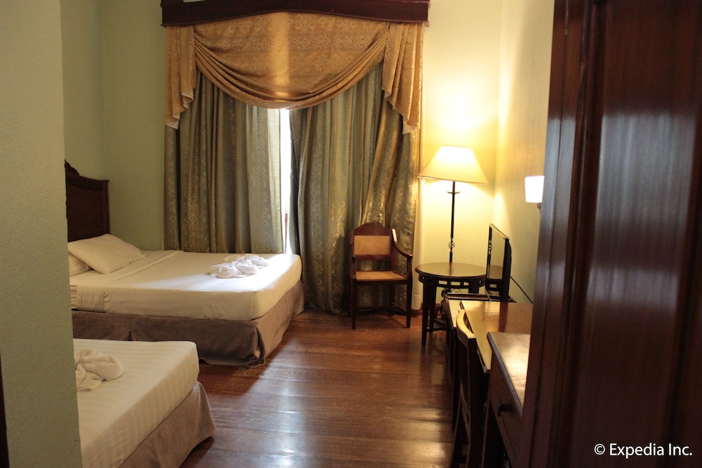 Hotel Salcedo De Vigan 4/18