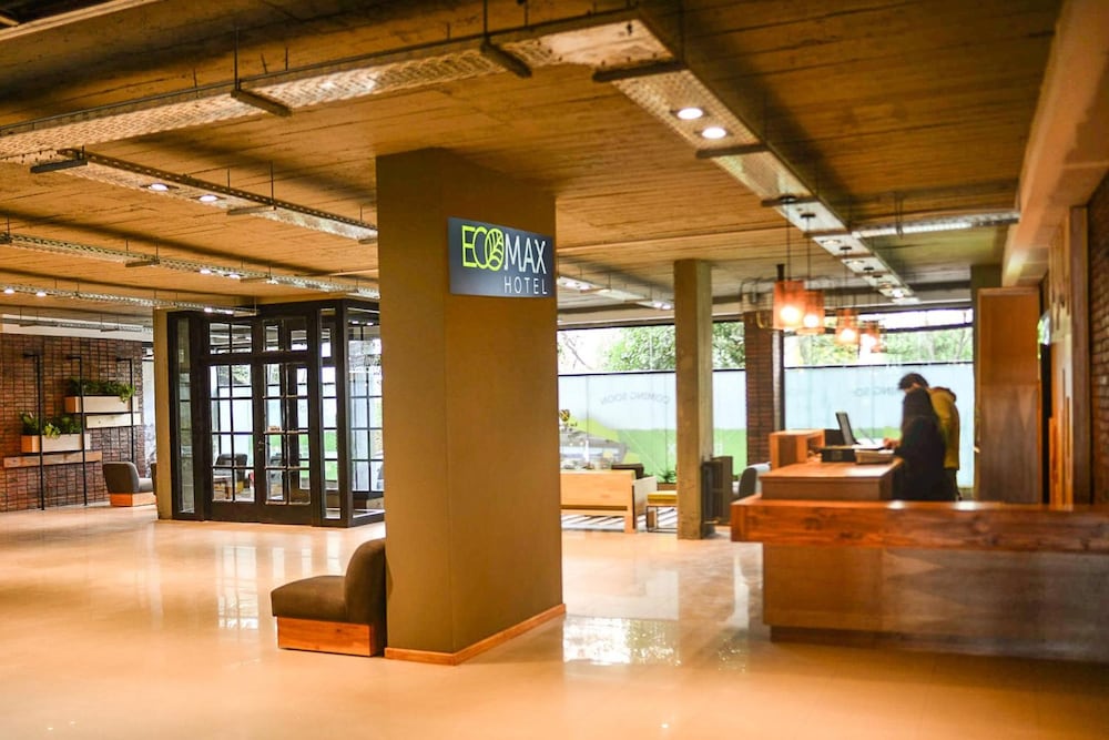 Hotel Ecomax 9/54