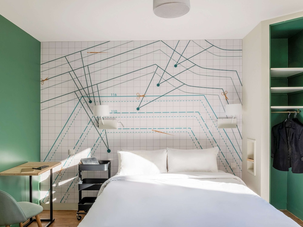 ibis Styles Asnieres Centre 18/78