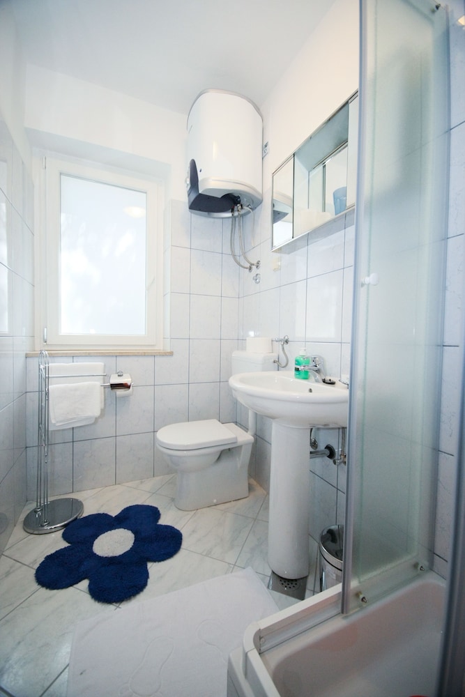 COMFORT, APARTMENT, DOUBLE BED