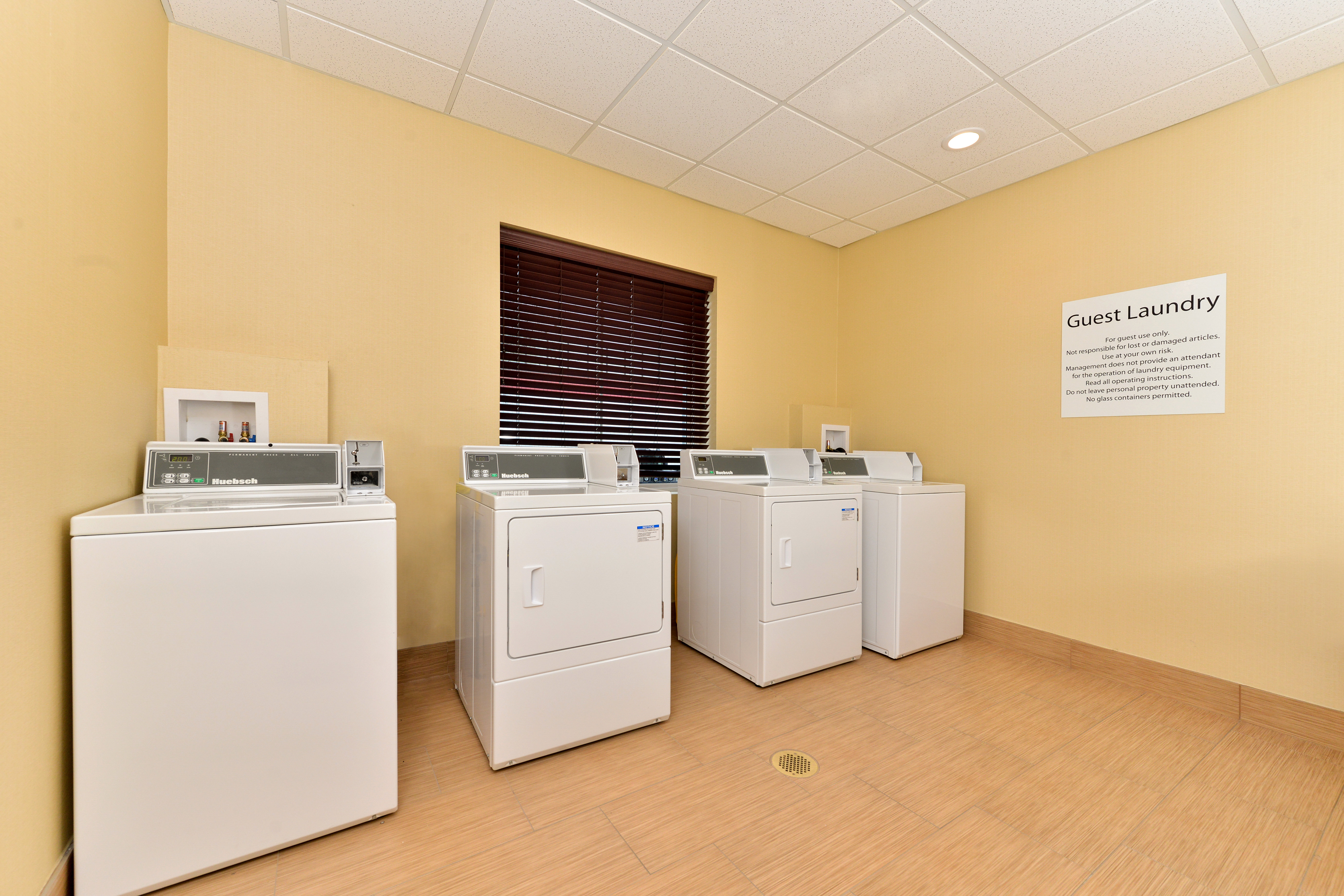 Holiday Inn Express and Suites Peekskill-Lower Hudson Valley 49/55