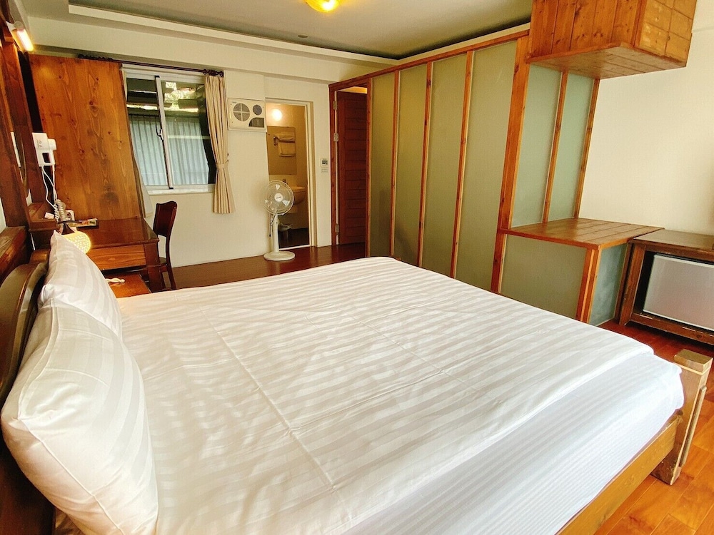 Ailiga Travel Villa 18/57