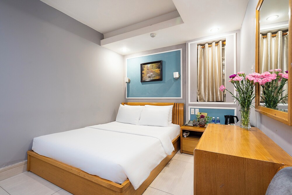 Lucky Star Hotel Nguyen Trai 35/55