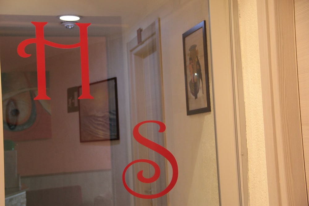 Hotel Siro 9/25