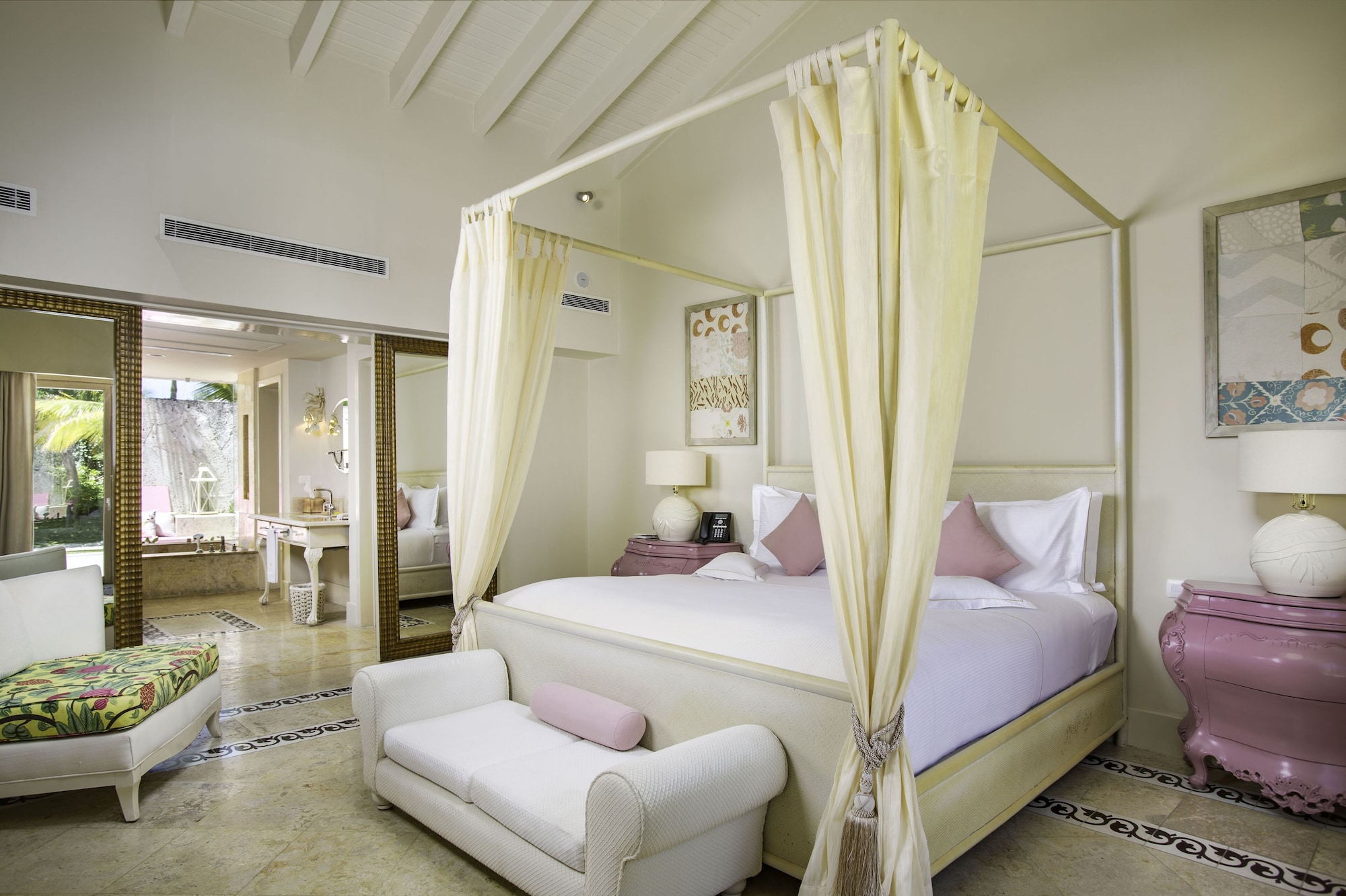 Luxury Pool Junior Suite