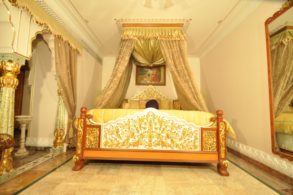 Shiv Vilas Resorts 7/59