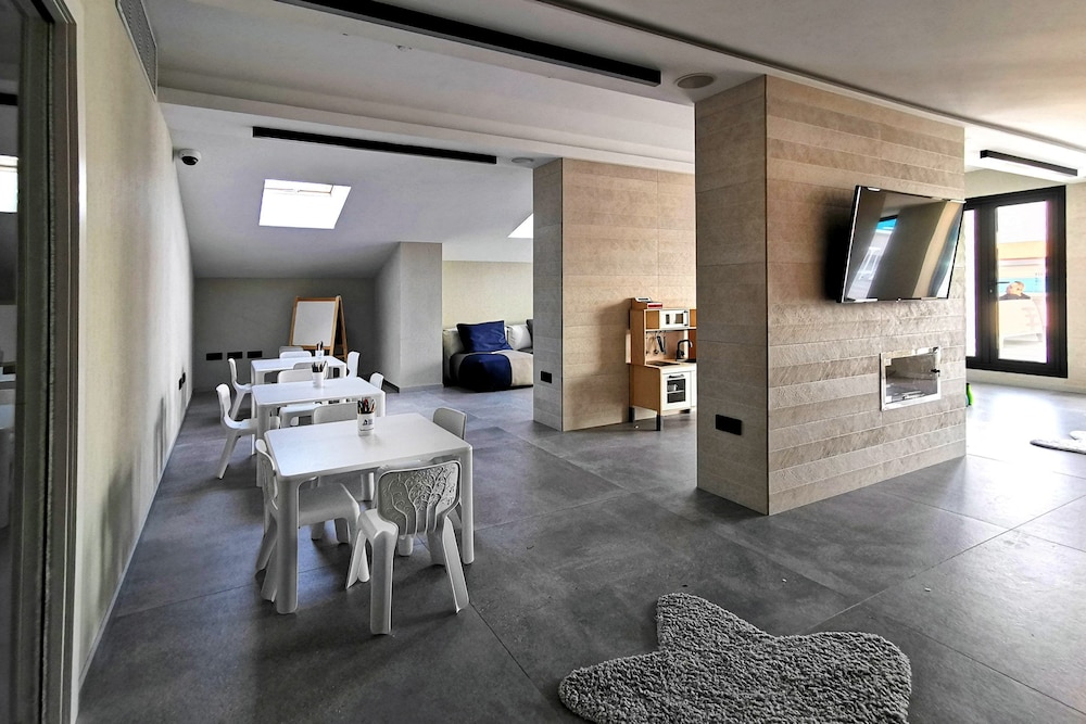 Acuazul Aparthotel and Spa 37/37