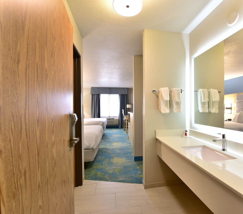 Days Inn By Wyndham Springville 28/44