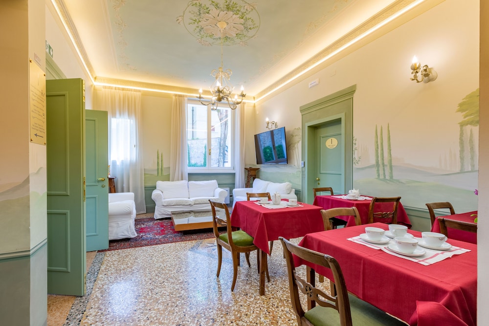 Villa Tortorelli 41/60