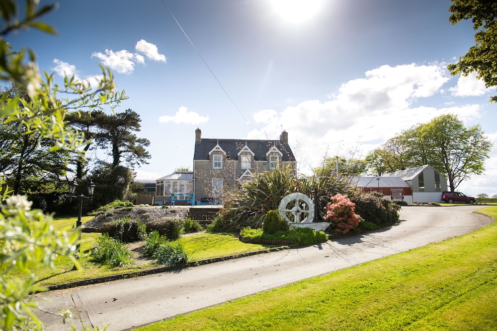 Groarty House Manor B B 3/65