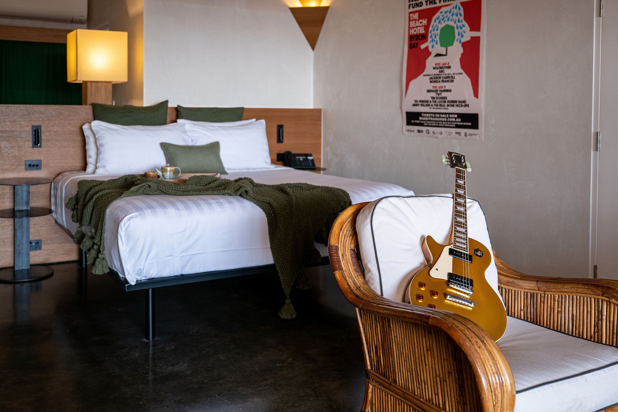 BEACH, SUPERIOR, SUITE, KING BED, BALCONY