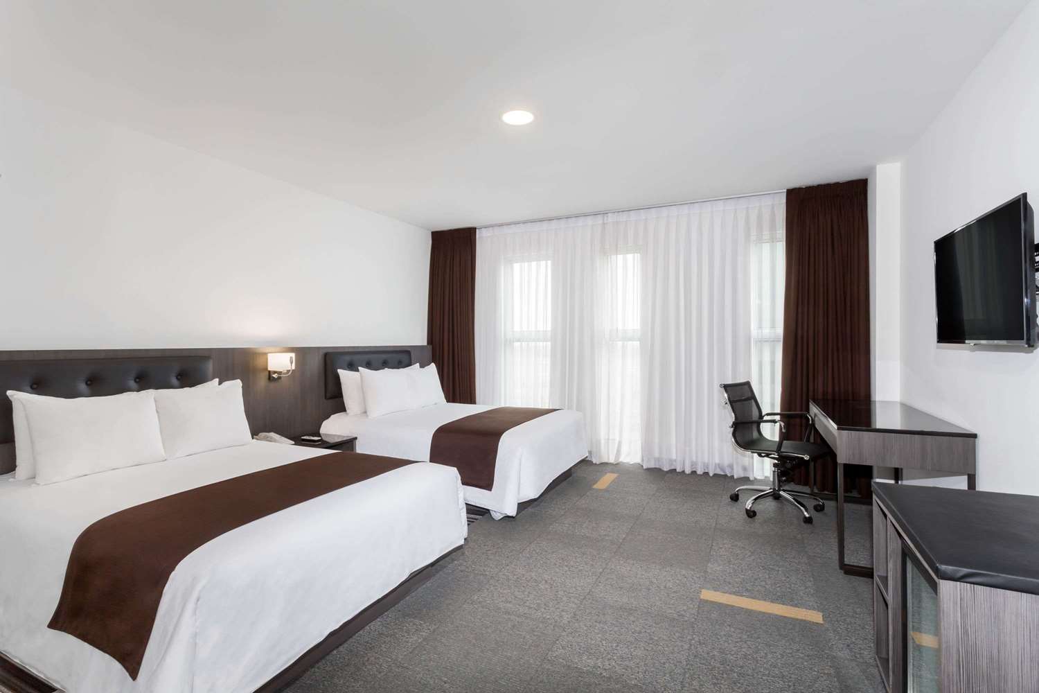 Wyndham Costa del Sol Lima Airport 26/62