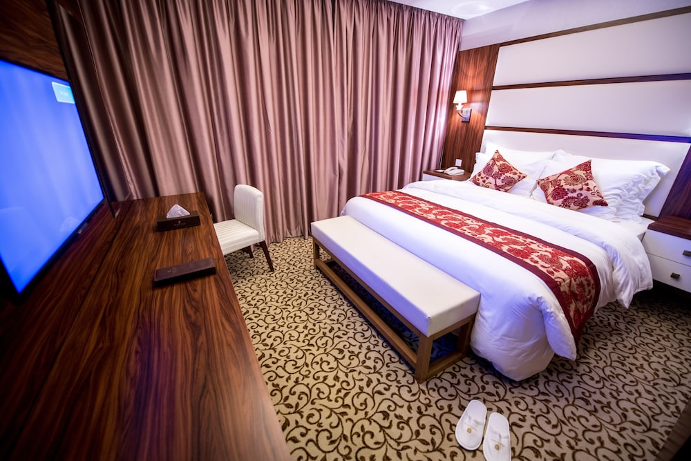فندق جراند بارك(Verta Hotel Jeddah) 17/50