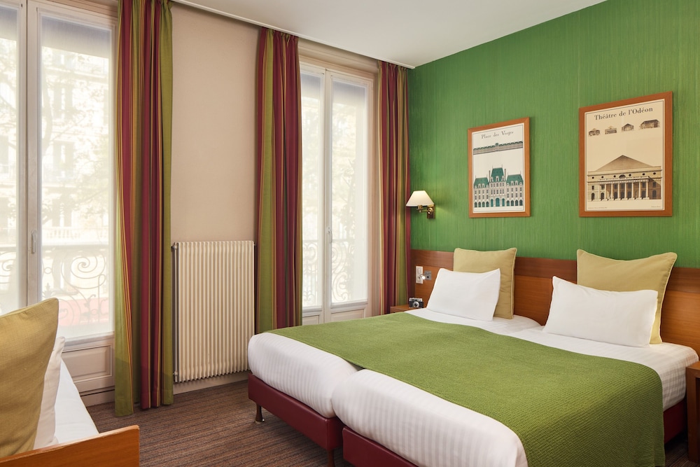 Timhotel Invalides Eiffel 27/68