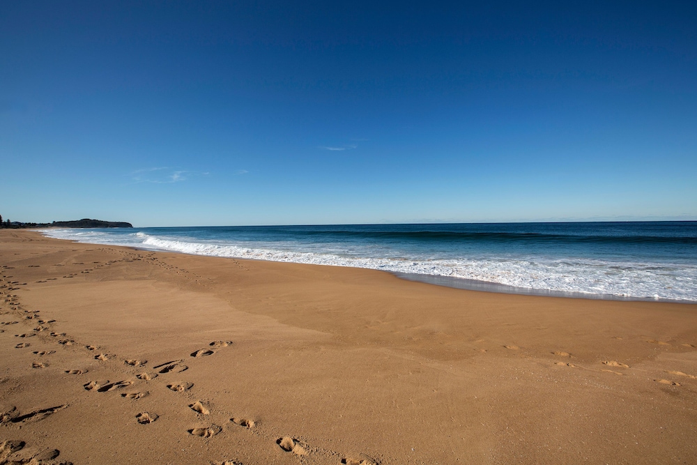 Narrabeen Sands Hotel by Nightcap Plus 60/68