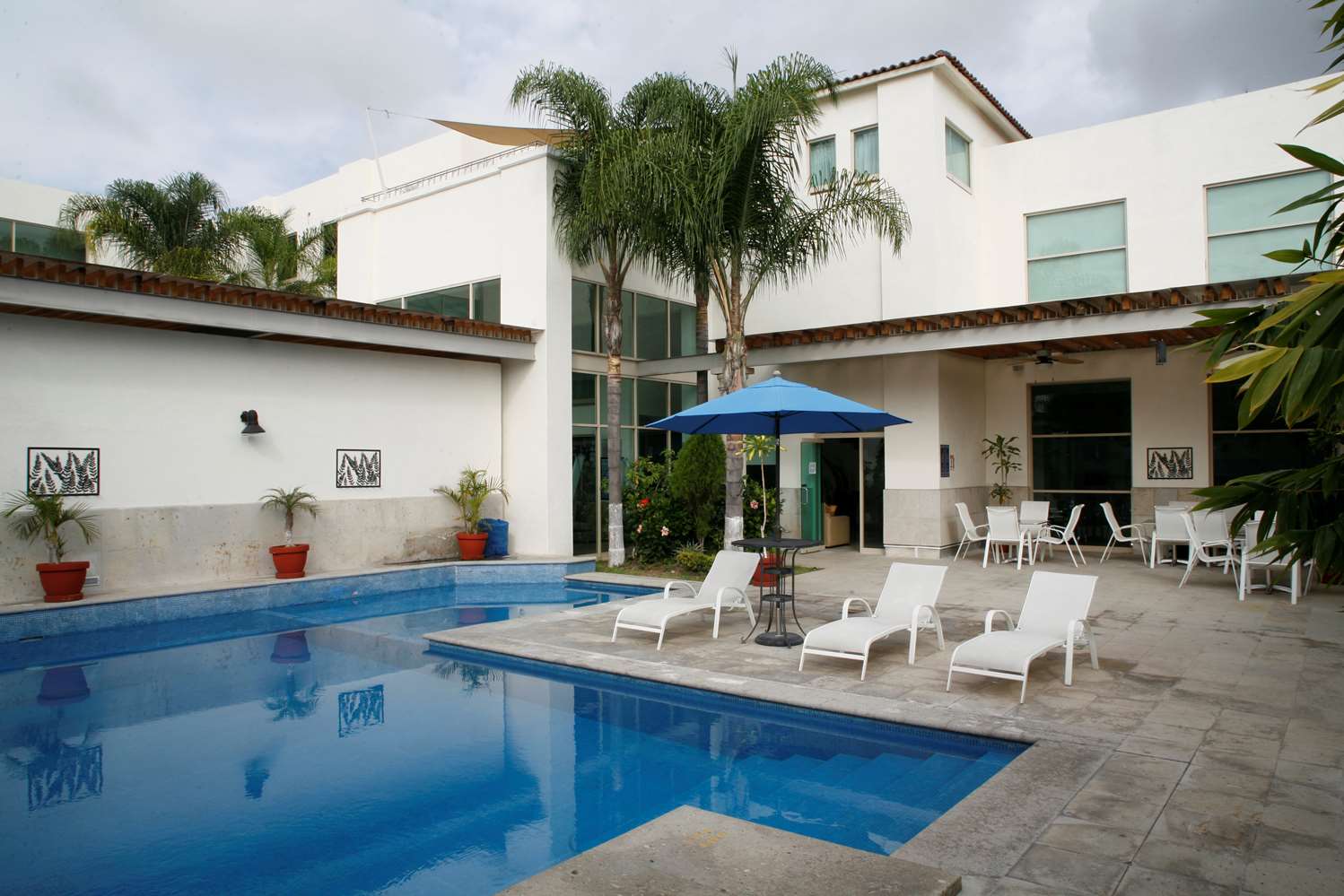 Hecthorny San Carlos Tequisquiapan, BW Signature Collection 41/42