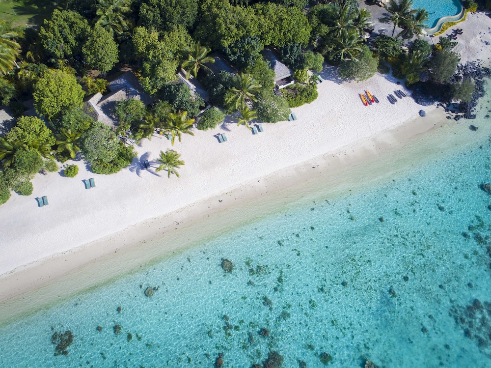 Pacific Resort Aitutaki 9/23