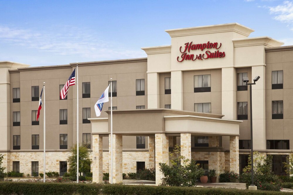 HAMPTON INN SUITES CONROE I 45 NORTH