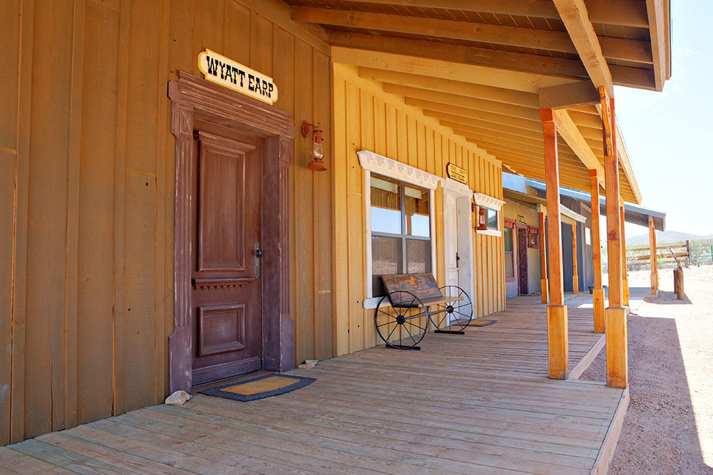 Tombstone Monument Ranch 18/35