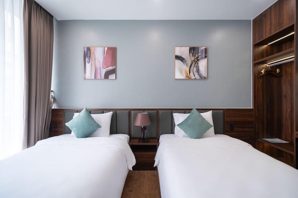 SUPERIOR, TWIN BEDS