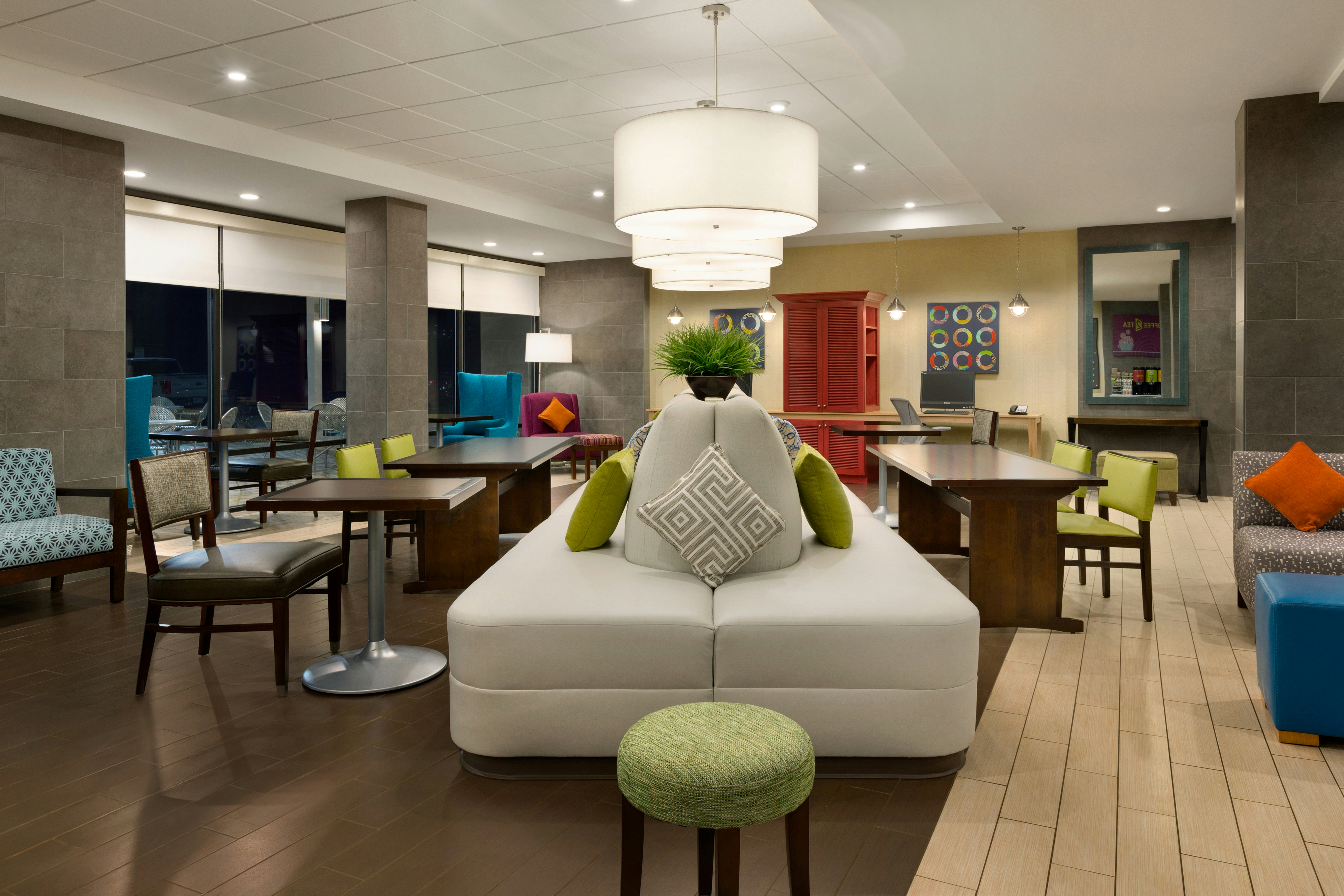 Home2 Suites By Hilton Macon I 75 North 23/41