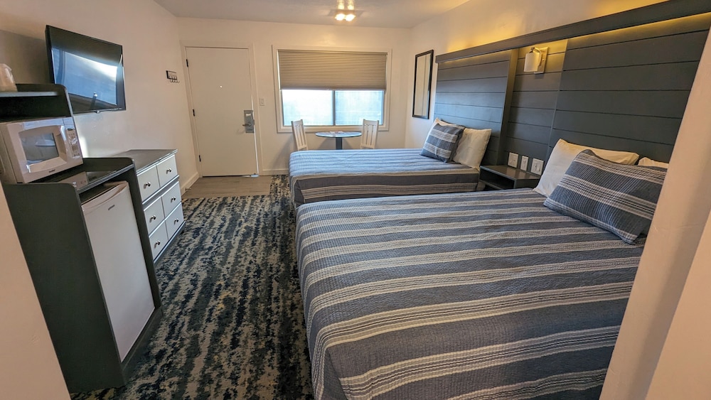 High Desert Inn 27/52