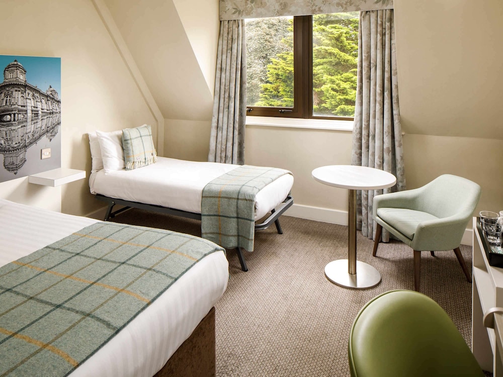 Mercure Hull Grange Park Hotel 22/75