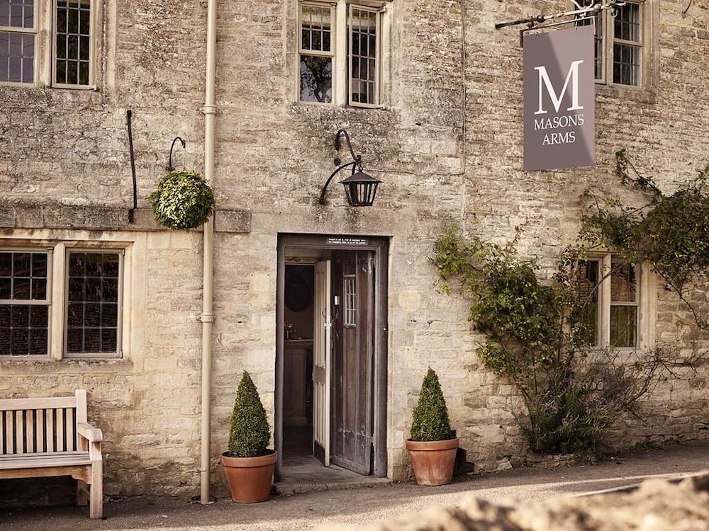 The Masons Arms - Inn 1/22