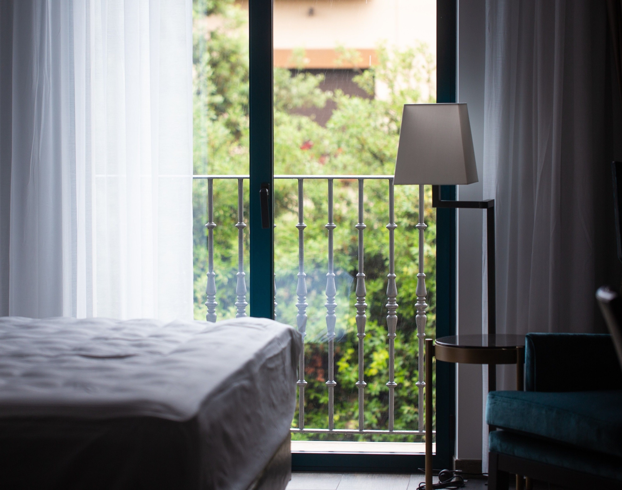 Junior Suite, 1 King and 1 Single Beds, Sofa