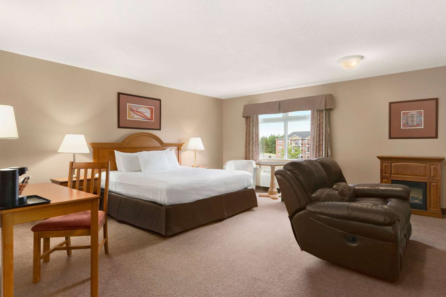Days Inn by Wyndham Oromocto Conference Centre 5/12