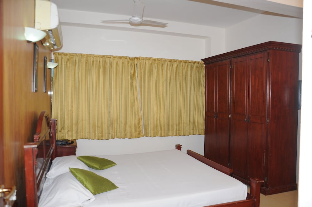 SUPERIOR, DOUBLE BED