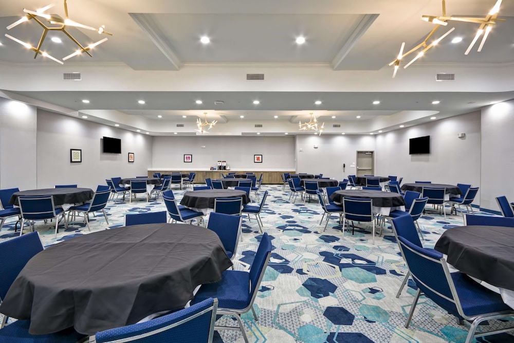 Hampton Inn Kyle Tx 41/47