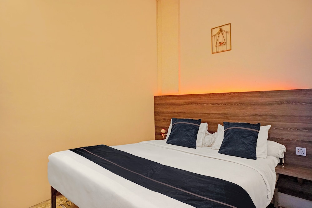 Hotel O near Ringroad City Walk XXI formerly Mitrotel Medan 18/39