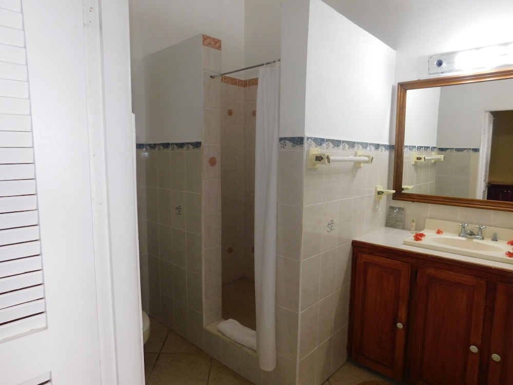 La Haut Resort 46/50