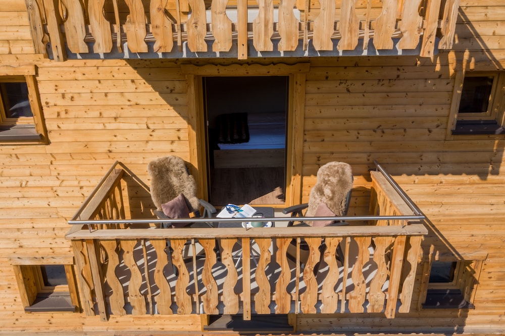 VIU Hotel Villars 46/50