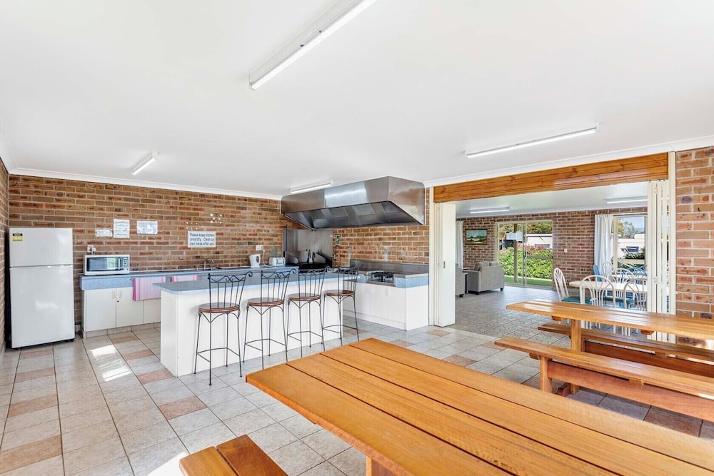 Ingenia Holidays Moruya 8/50