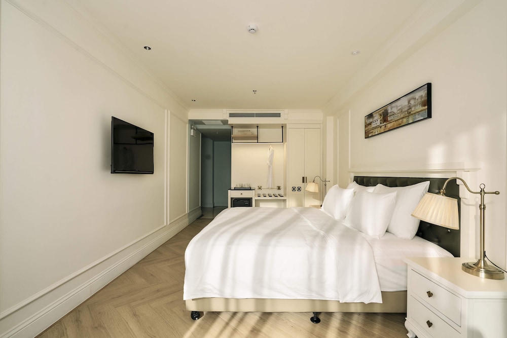 M Village Hotel Long Bien, a brand of Modern Village Lifestyle 18/50