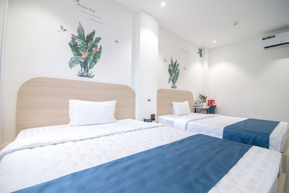Bin Bin Hotel 16 - Near Bui Vien Walking Street 27/50